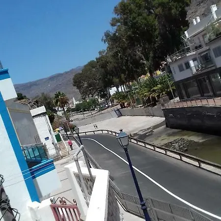Vista Y Sol 1 Puerto De Mogan